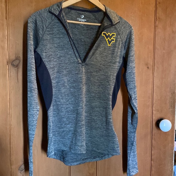 Colosseum Tops - NWOT WV 1/4 zip shirt. Lightweight